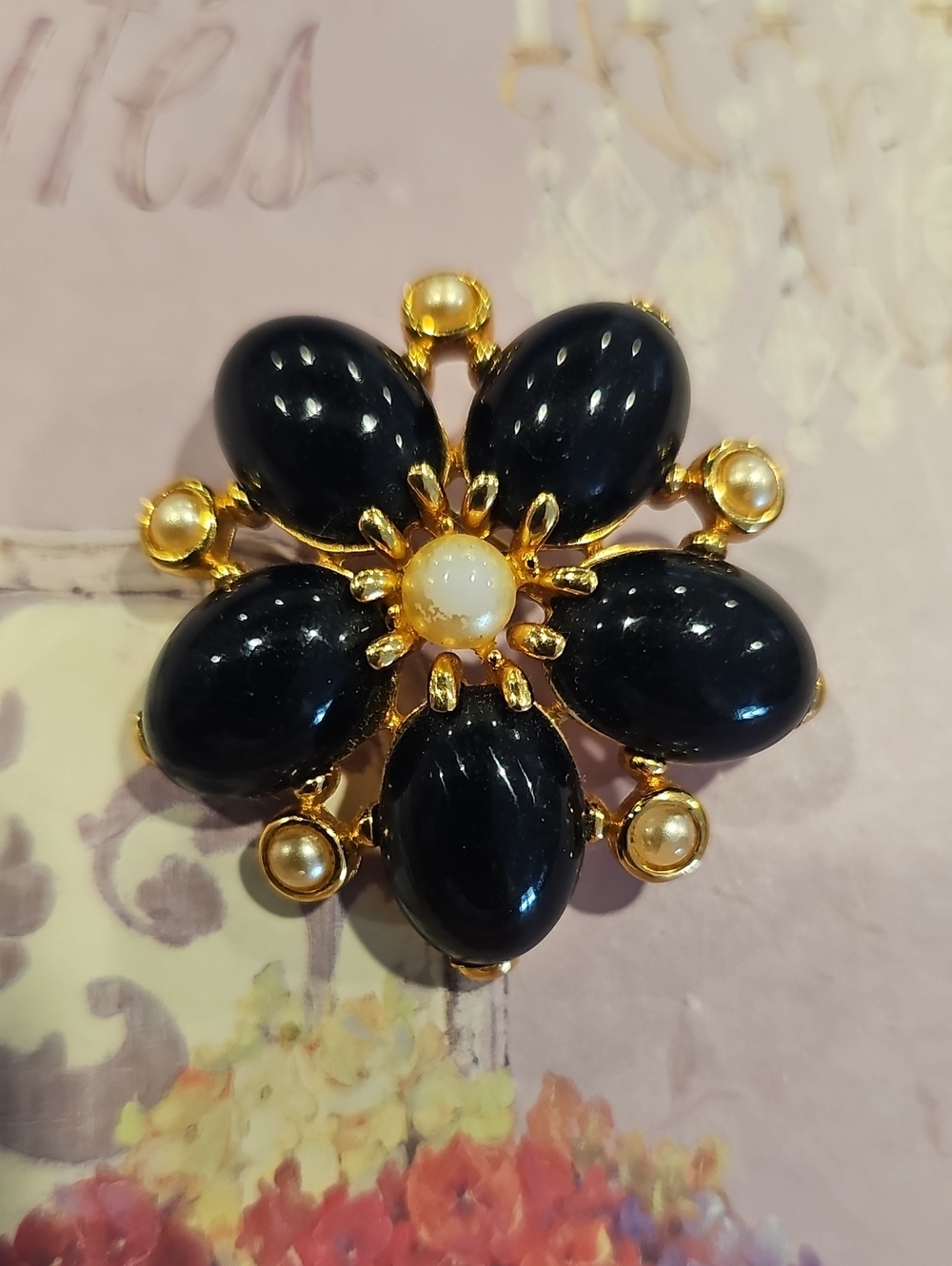 Vintage Signed Joan Rivers Flower Power Brooch